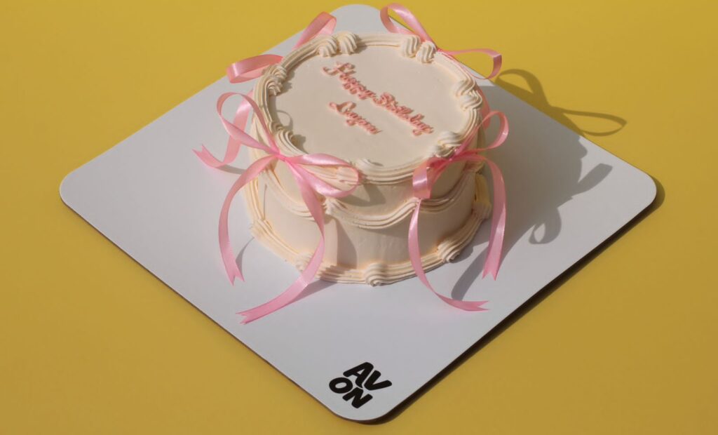 لماذا أصبحت كيكه الفيونكه الاختيار المثالي للاحتفالات؟