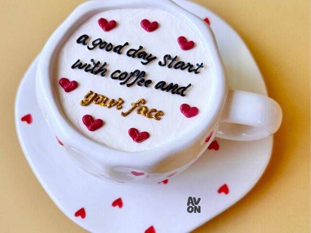 كيف تطلبين كيك ان مج من Avon Cake؟ – Copy