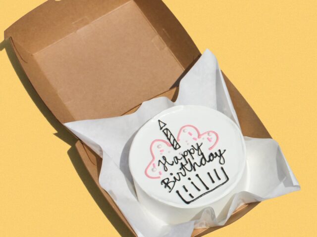 كيك المدينة المنورة: نكهات لا تقاوم لكل الأذواق